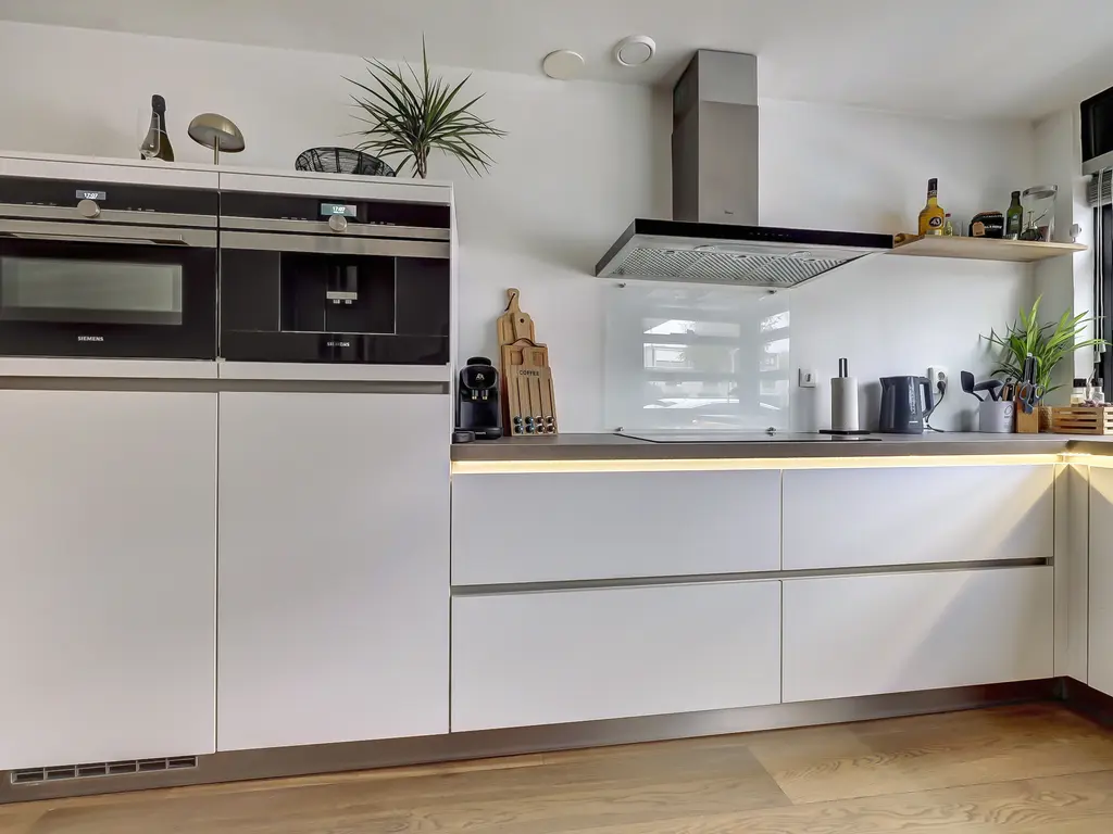 Branco 19, DORDRECHT