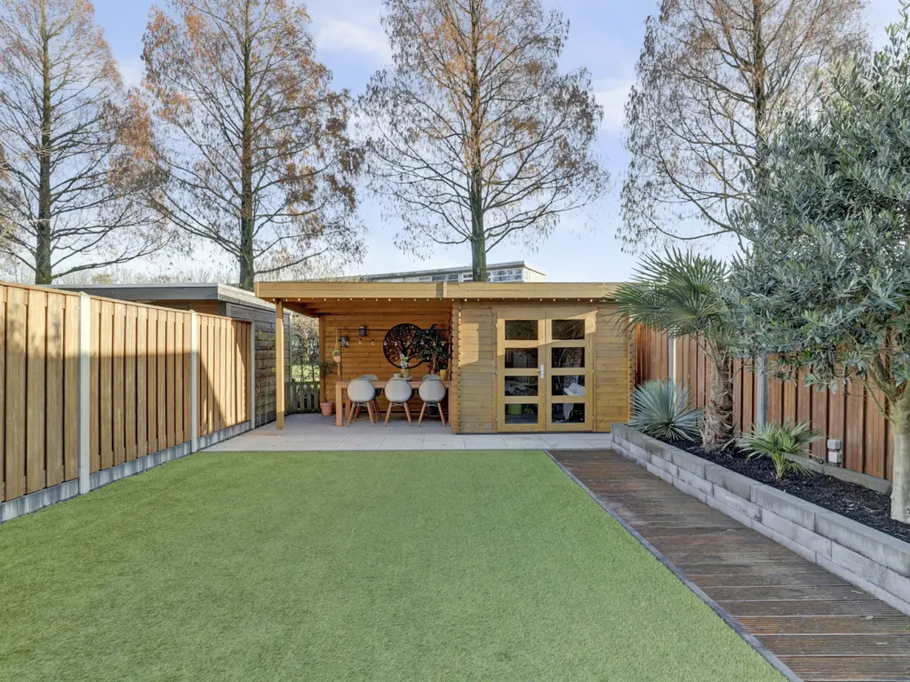 Branco 19, DORDRECHT