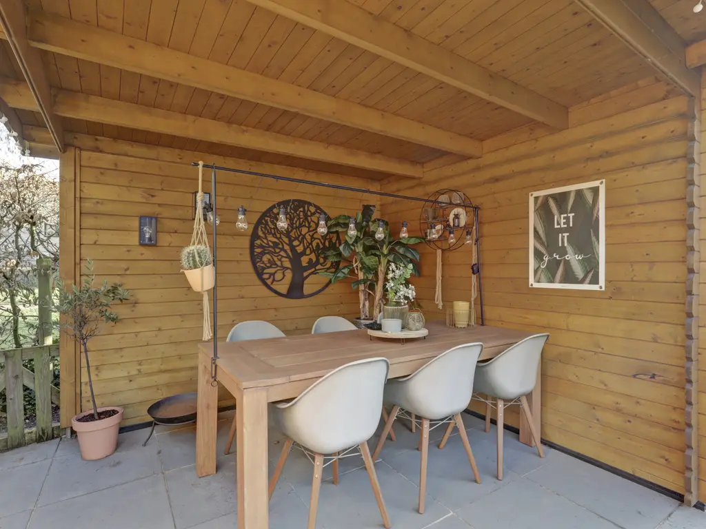 Branco 19, DORDRECHT