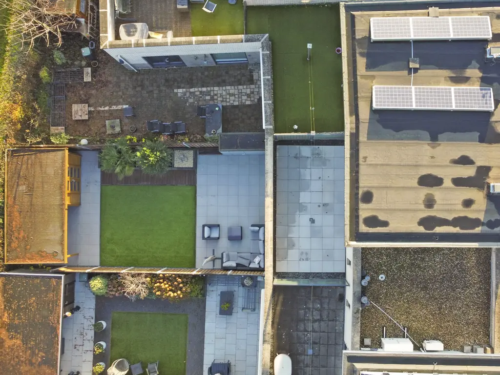 Branco 19, DORDRECHT