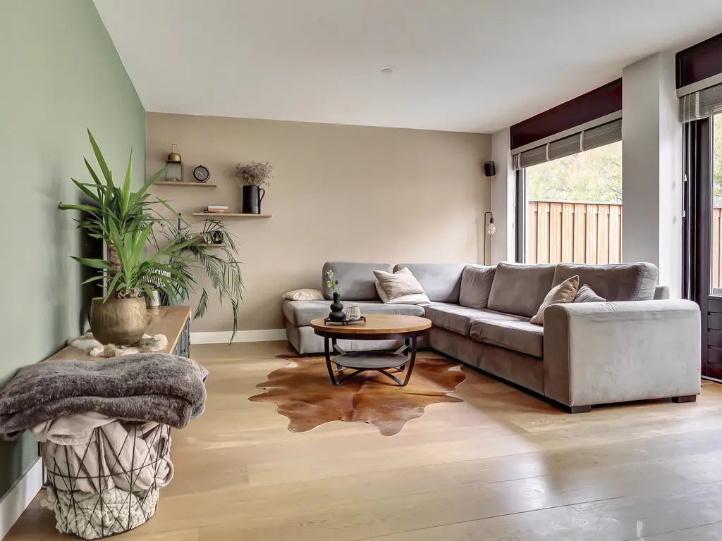 Branco 19, DORDRECHT