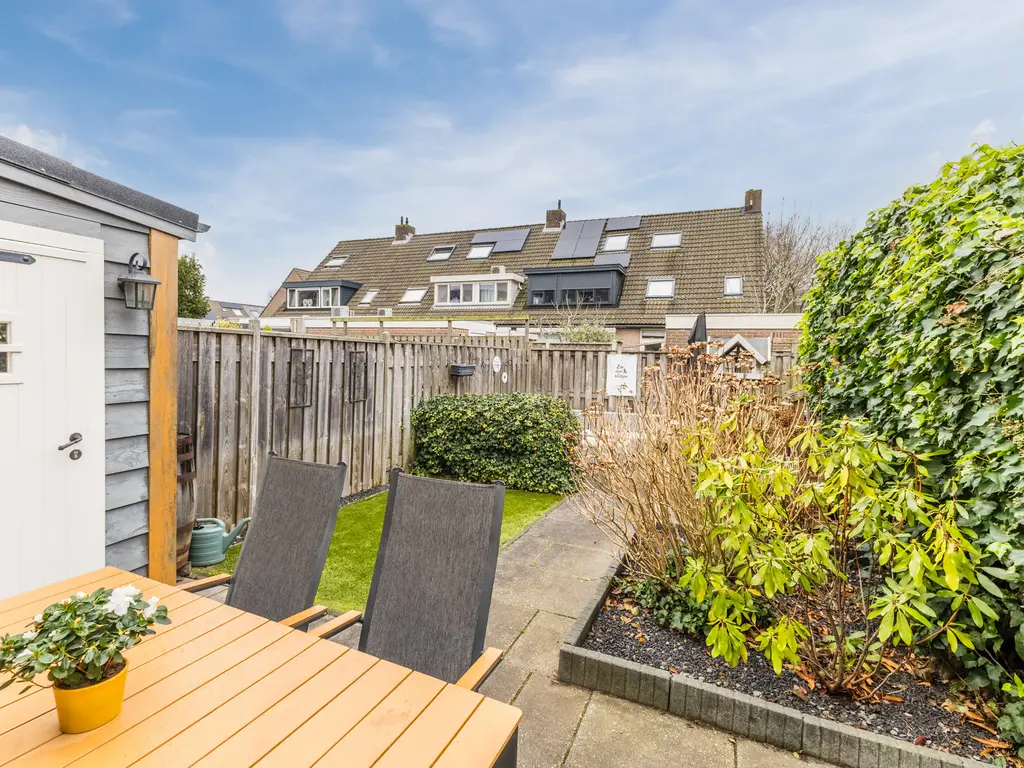 Elzenzoom 39, PAPENDRECHT