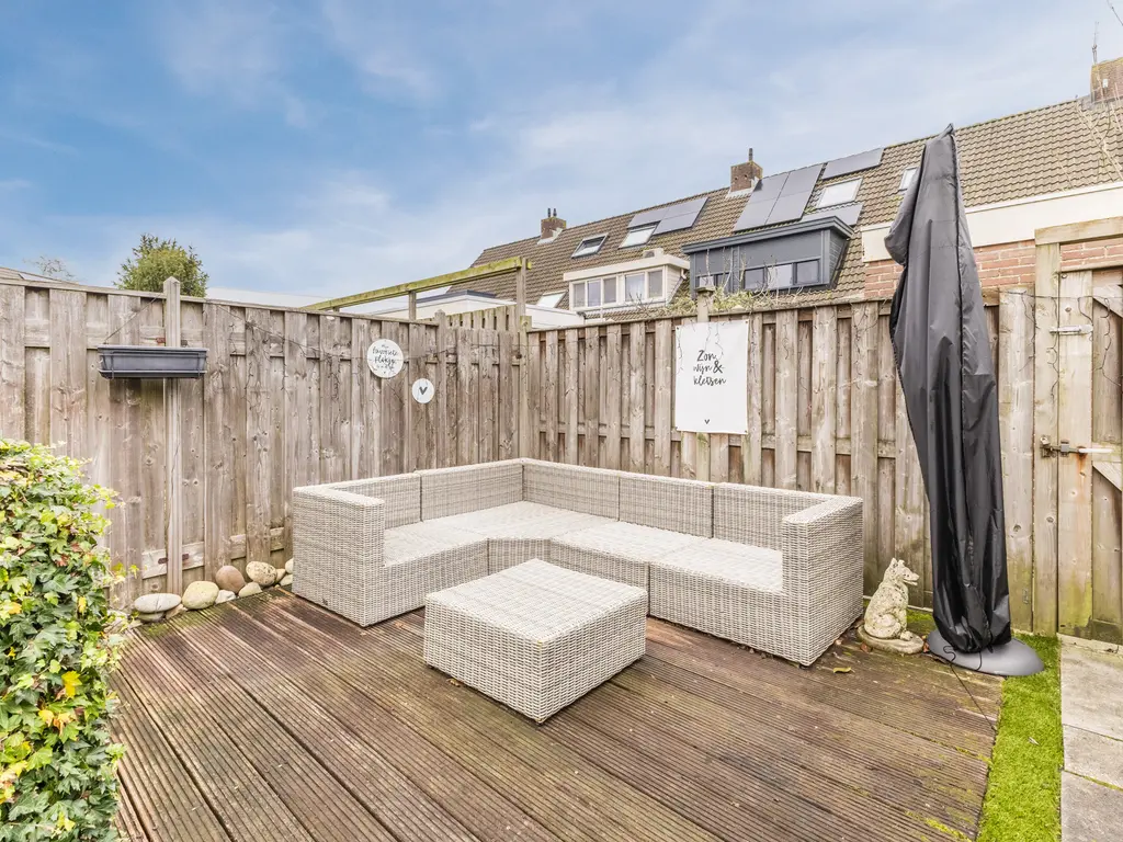 Elzenzoom 39, PAPENDRECHT