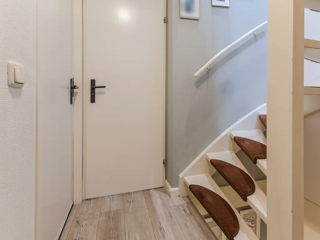 Elzenzoom 39, PAPENDRECHT