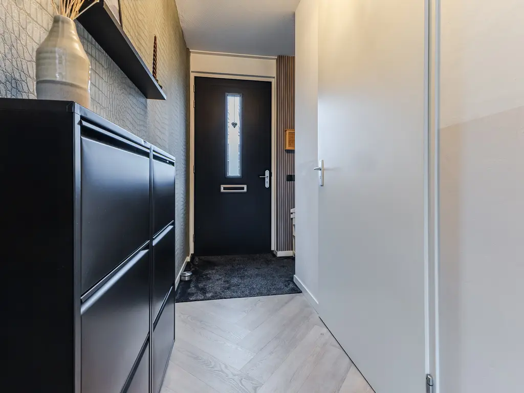 Alver 108, PAPENDRECHT