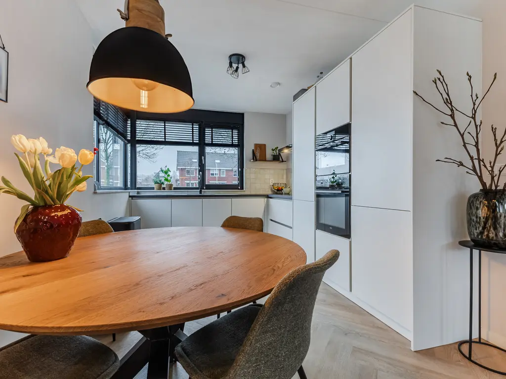 Alver 108, PAPENDRECHT