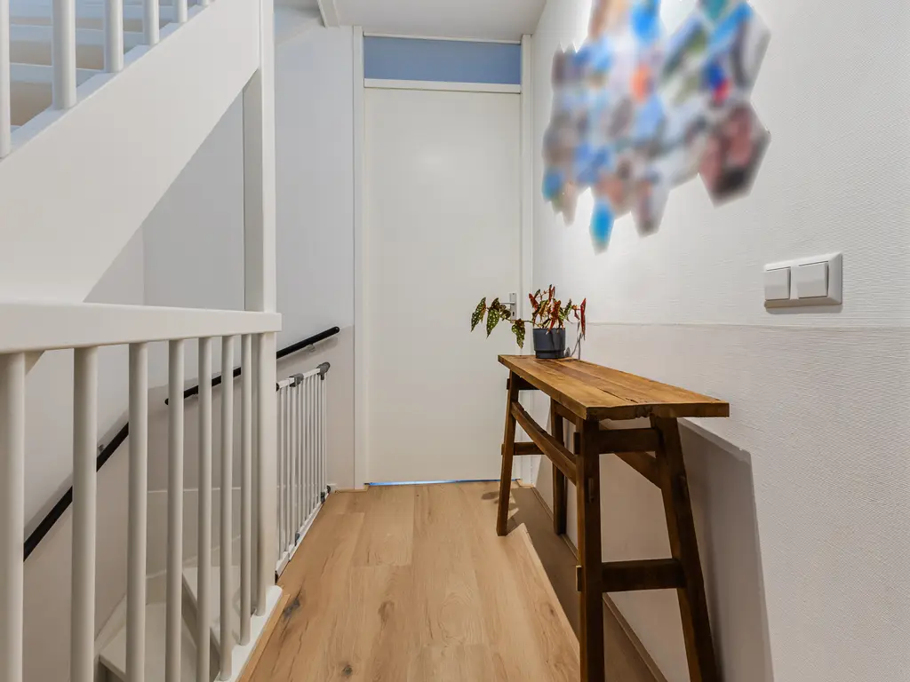 Alver 108, PAPENDRECHT