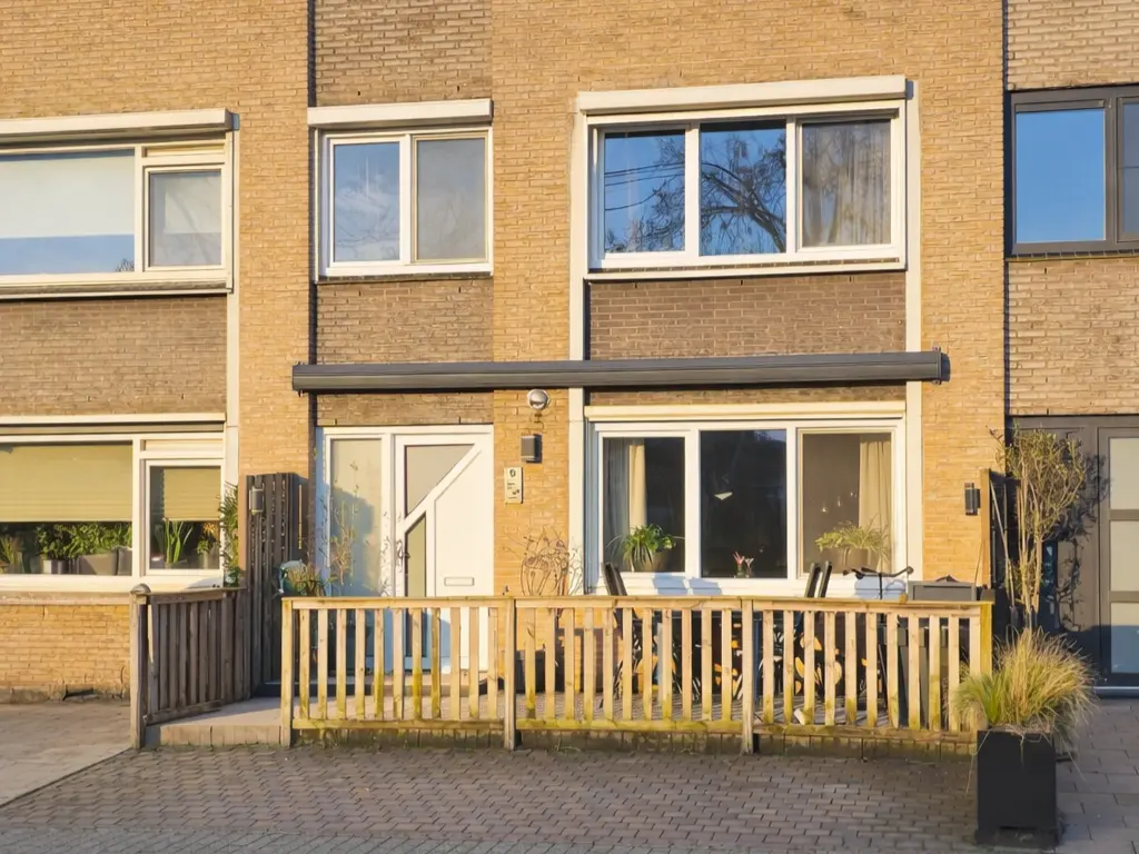 Alver 9, PAPENDRECHT