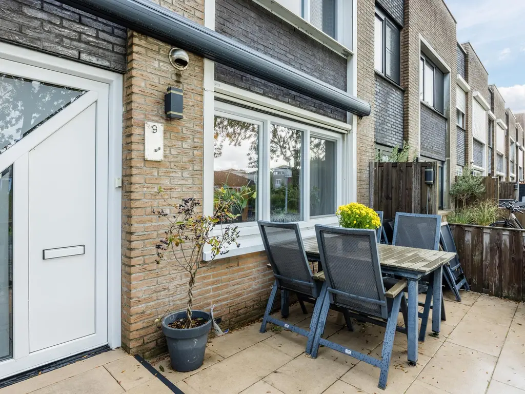 Alver 9, PAPENDRECHT