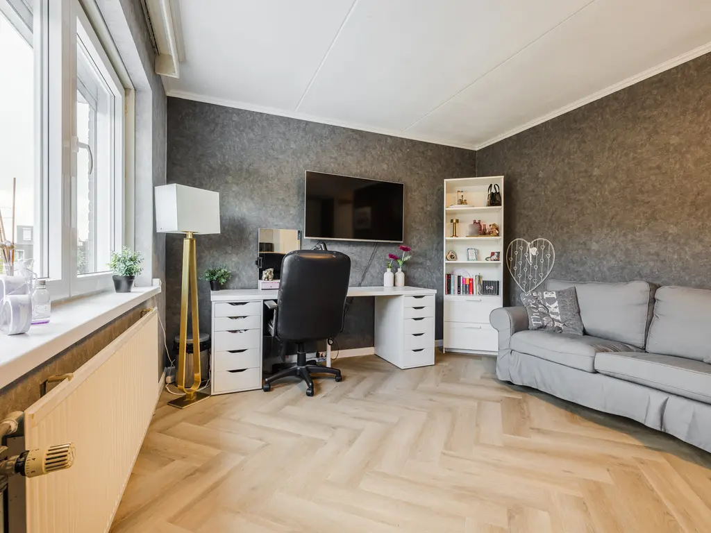 Alver 9, PAPENDRECHT