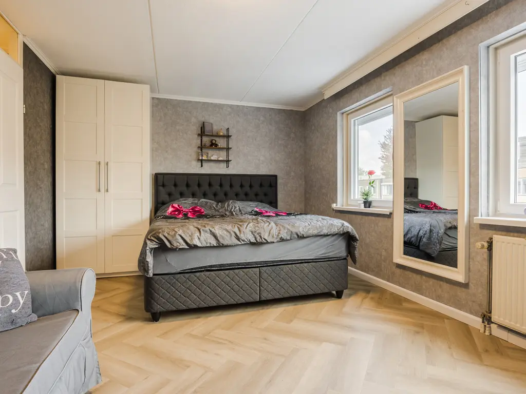 Alver 9, PAPENDRECHT