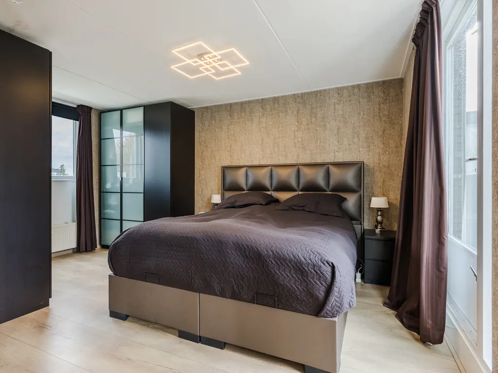 Alver 9, PAPENDRECHT