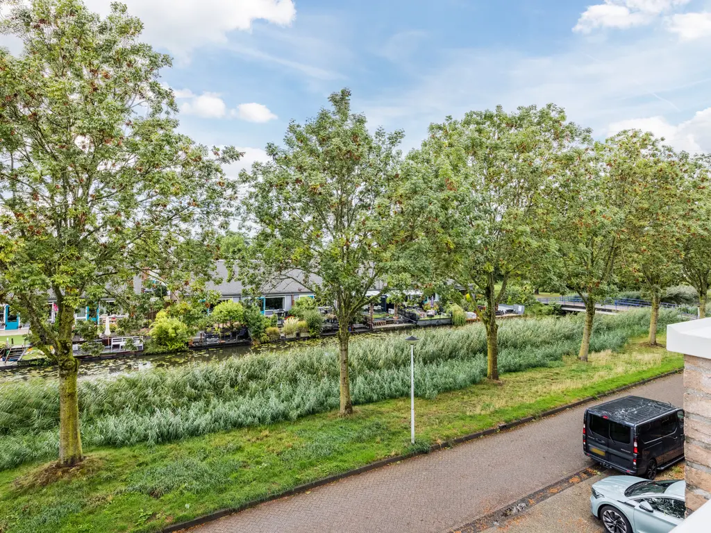 Alver 9, PAPENDRECHT