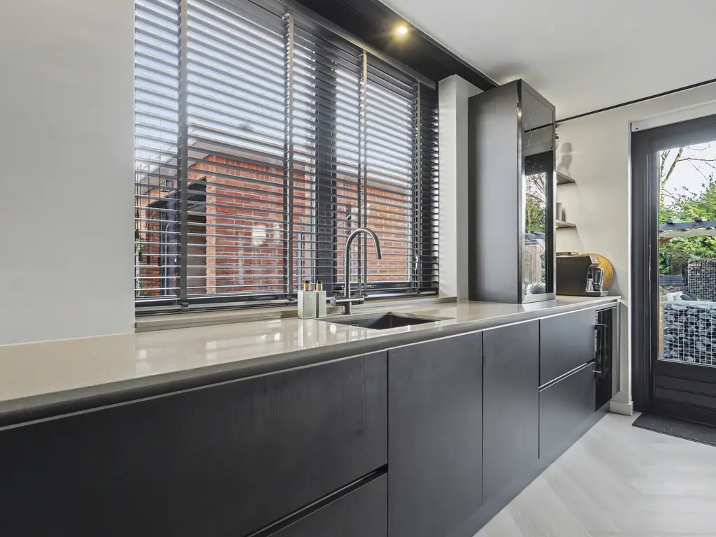 Grimaldihof 8, DORDRECHT