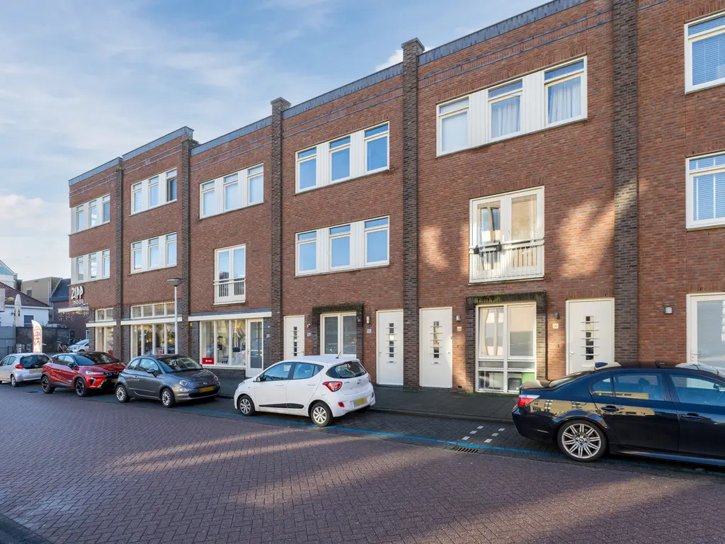 Schooldwarsstraat 100, PAPENDRECHT