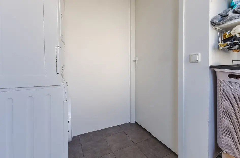 Schooldwarsstraat 100