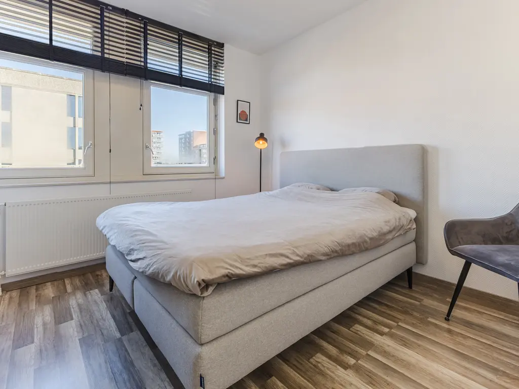 Schooldwarsstraat 100, PAPENDRECHT