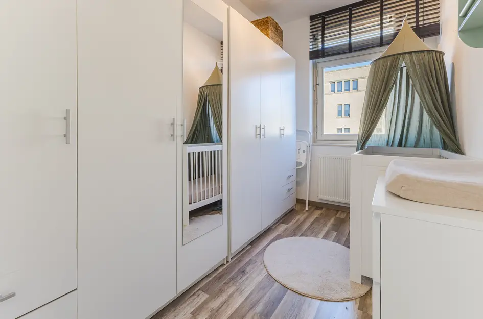 Schooldwarsstraat 100