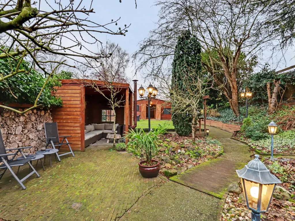 Wieldrechtse Zeedijk 35, DORDRECHT