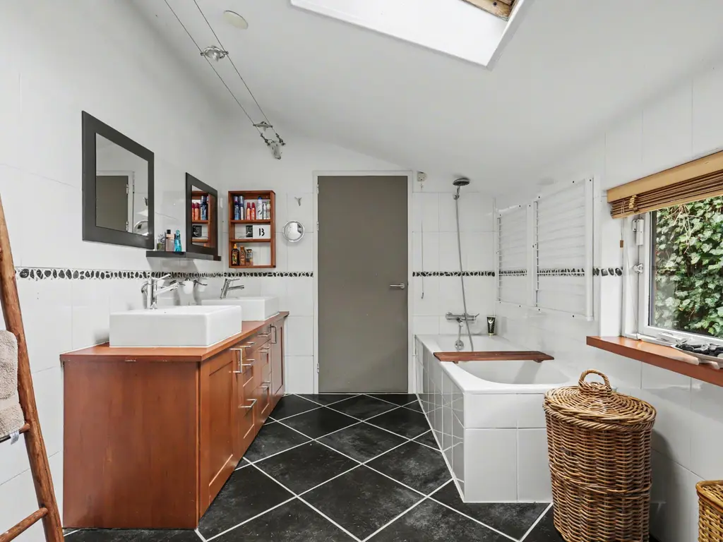 Wieldrechtse Zeedijk 35, DORDRECHT