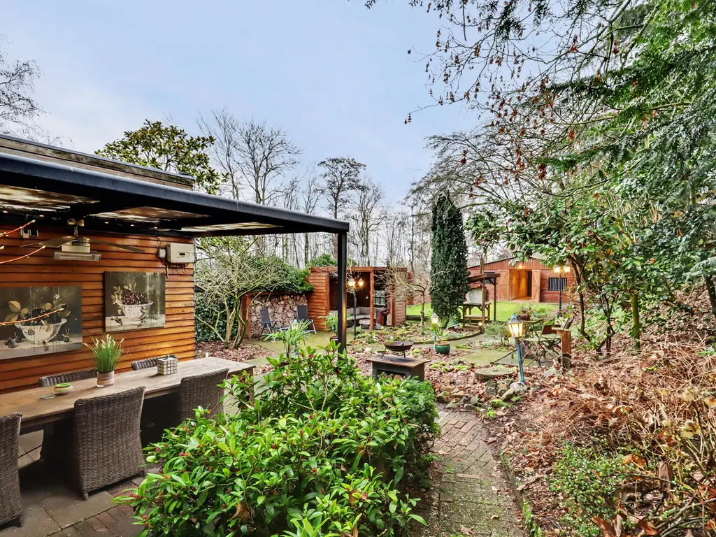 Wieldrechtse Zeedijk 35, DORDRECHT