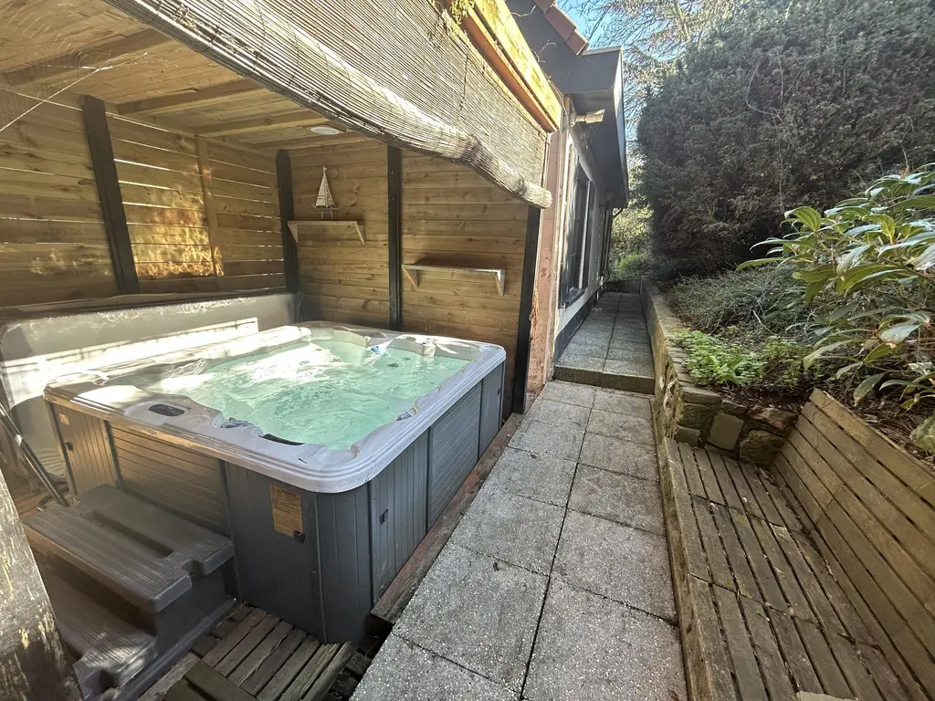 Wieldrechtse Zeedijk 35, DORDRECHT