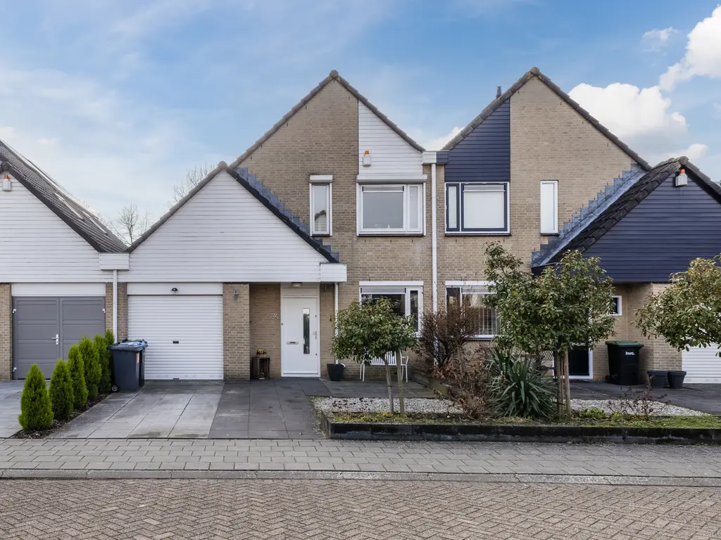 Lijsterbeshof 34, PAPENDRECHT