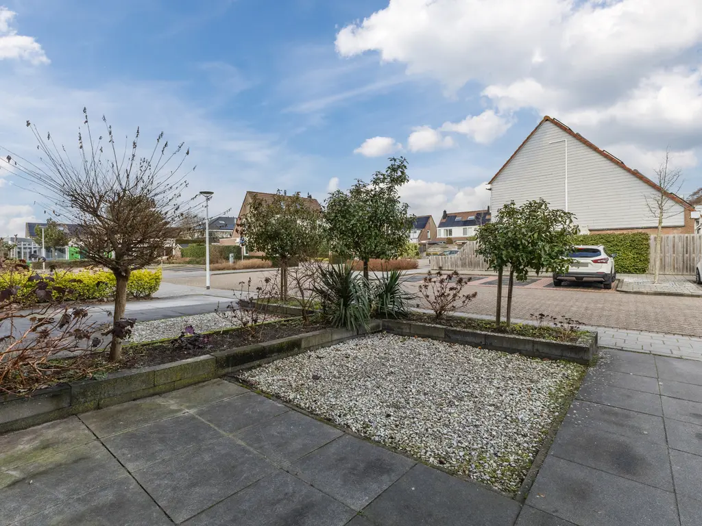 Lijsterbeshof 34, PAPENDRECHT