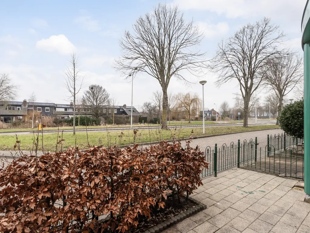 Hoefbladlaan 63, PAPENDRECHT