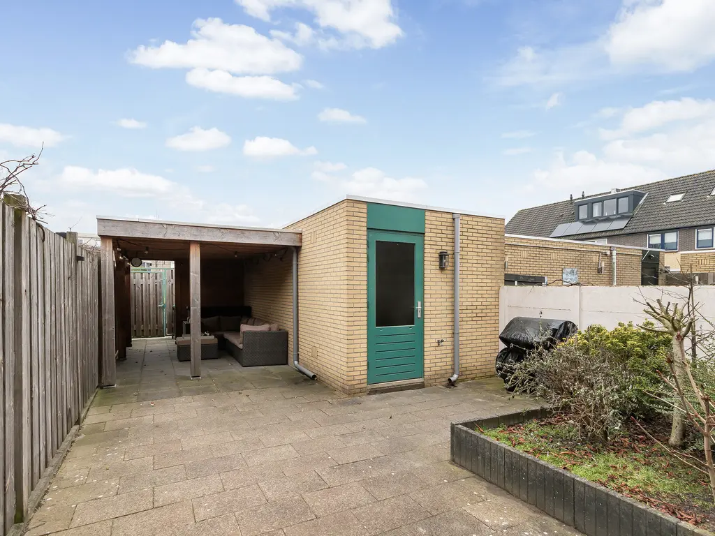 Hoefbladlaan 63, PAPENDRECHT