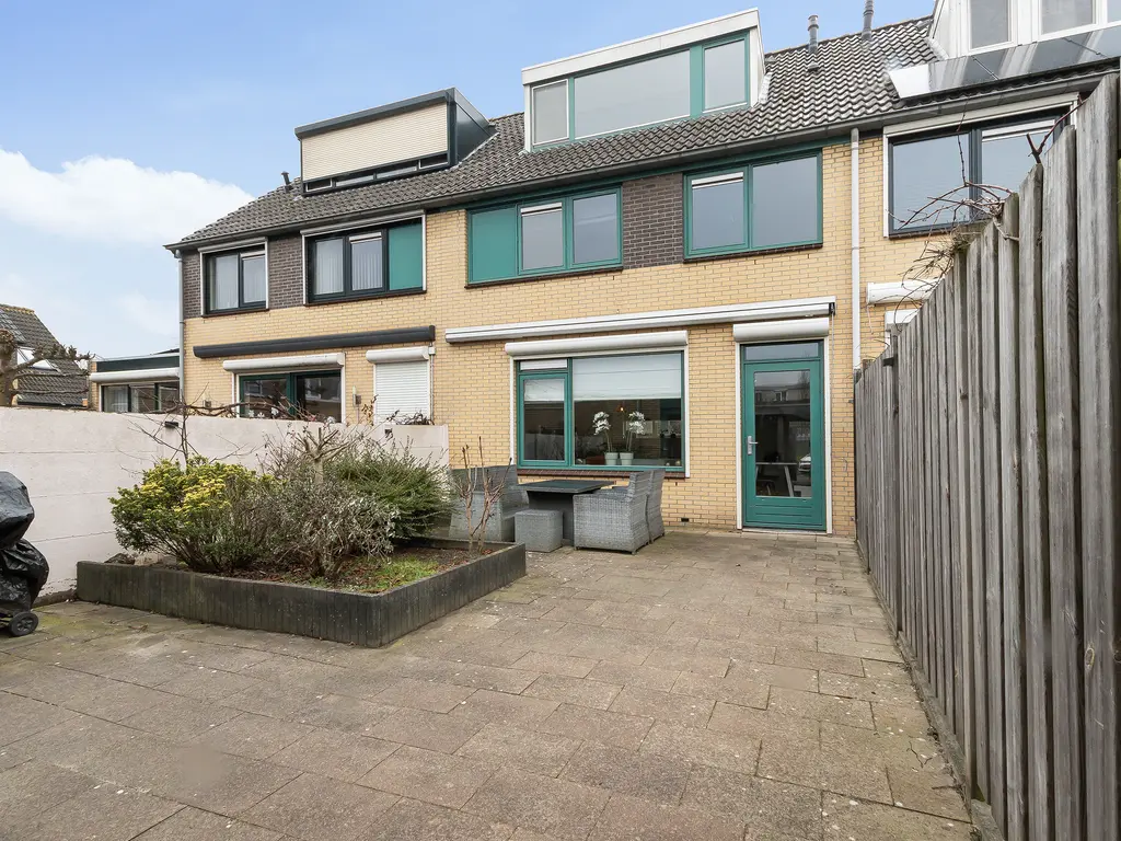 Hoefbladlaan 63, PAPENDRECHT