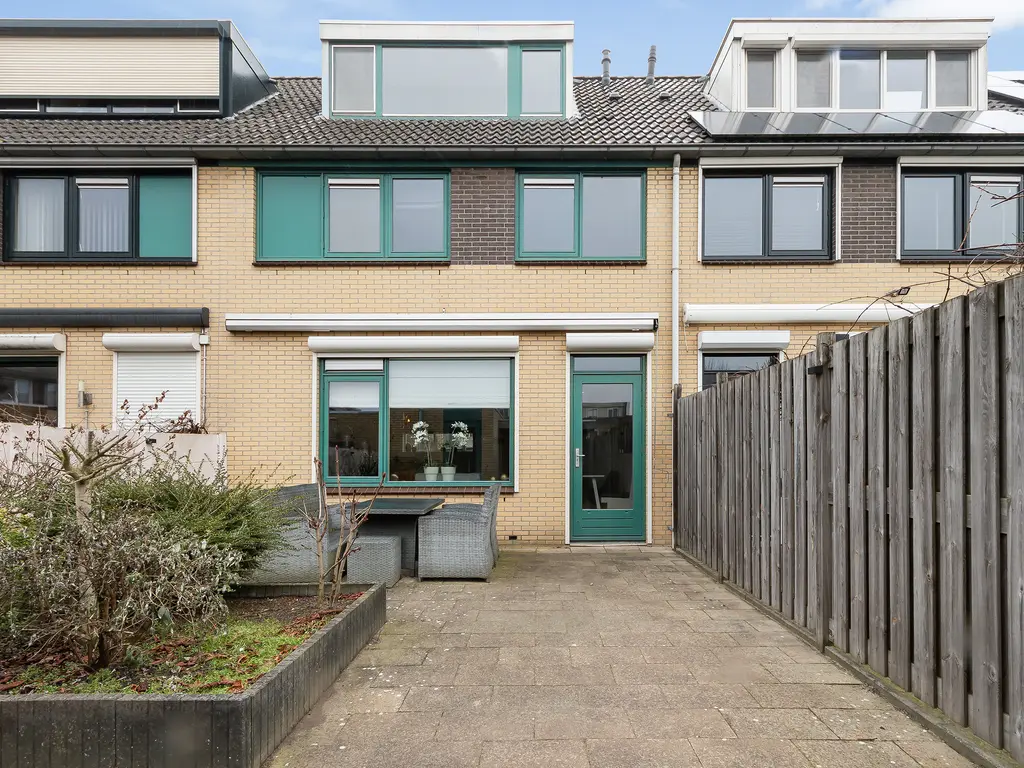 Hoefbladlaan 63, PAPENDRECHT