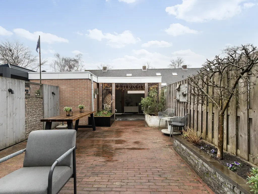 Appeldreef 7, PAPENDRECHT