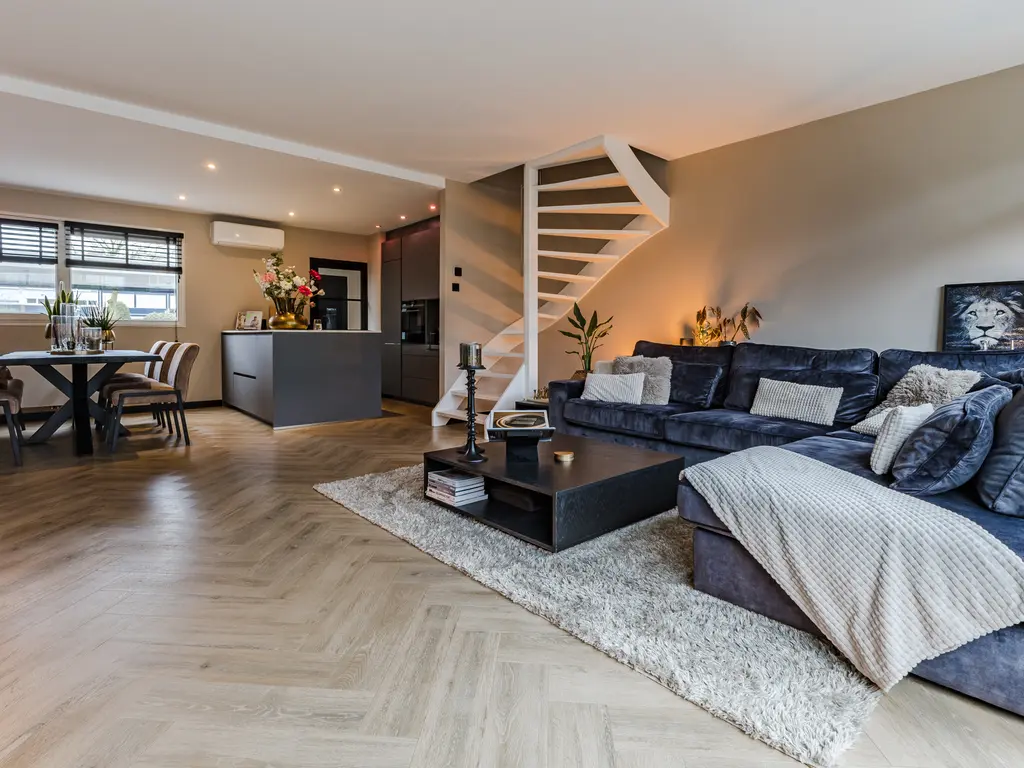 P.J. Troelstrastraat 59, PAPENDRECHT