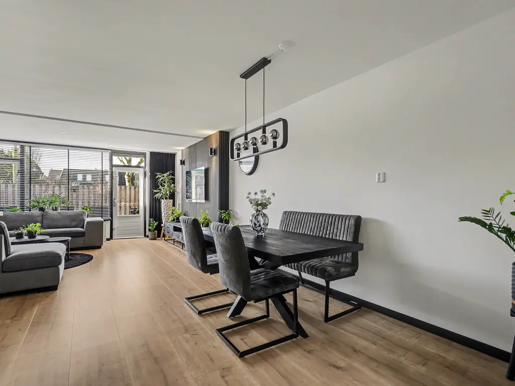 Jean-Paul Sartre-erf 86, DORDRECHT