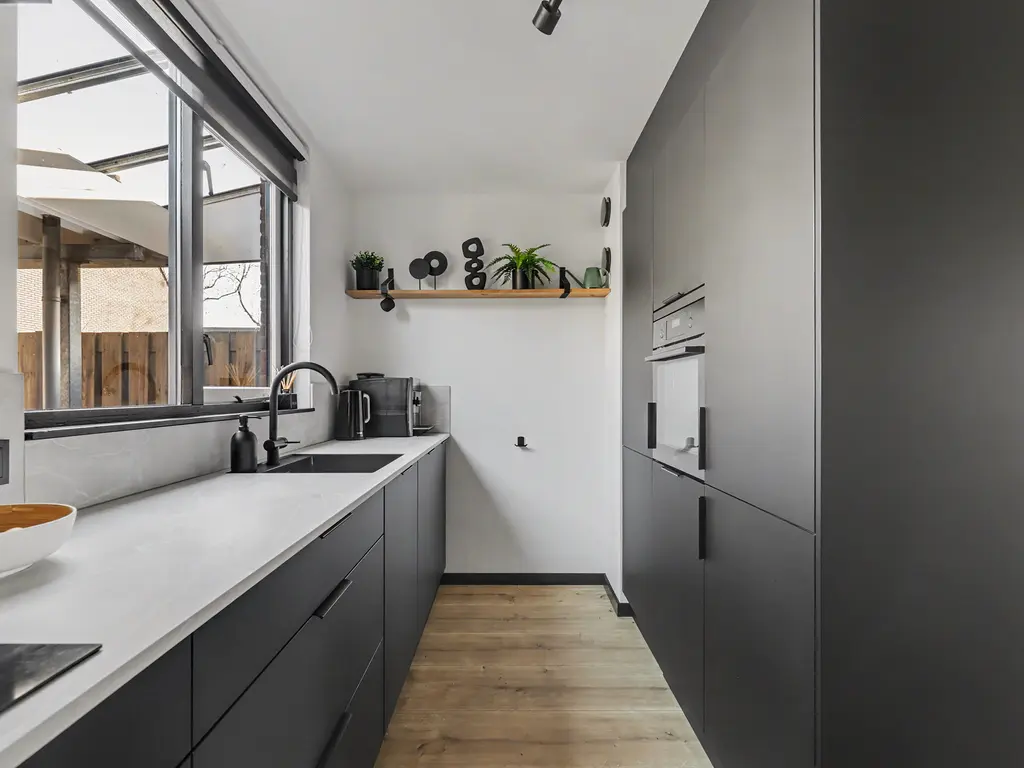 Jean-Paul Sartre-erf 86, DORDRECHT