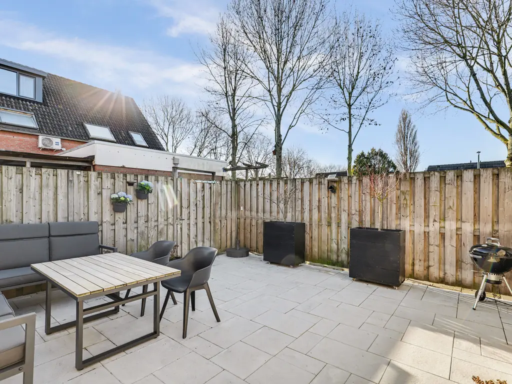 Jean-Paul Sartre-erf 86, DORDRECHT