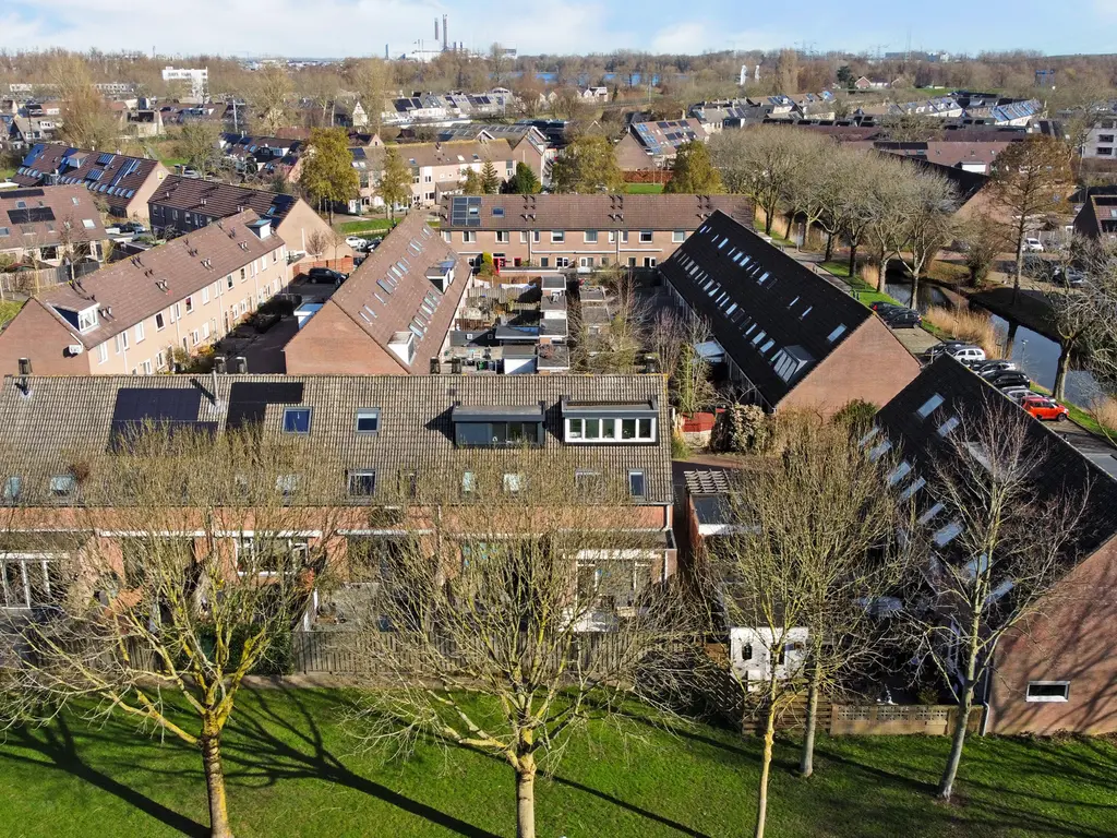 Jean-Paul Sartre-erf 86, DORDRECHT