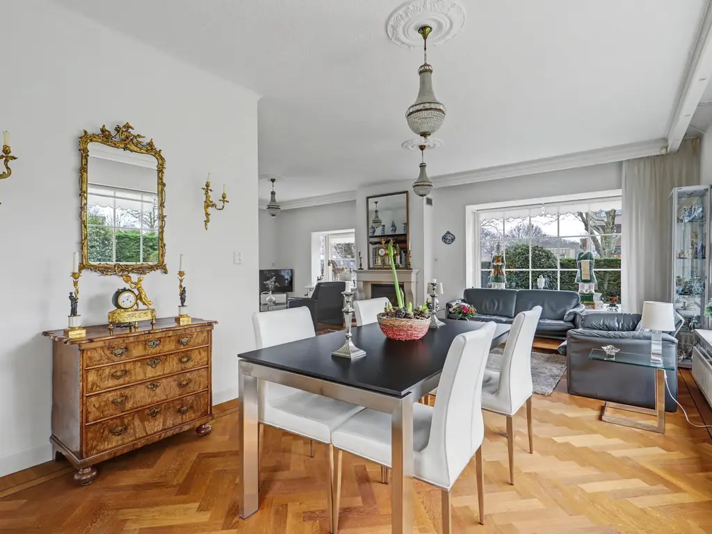 Laurensvliet 4, ZWIJNDRECHT