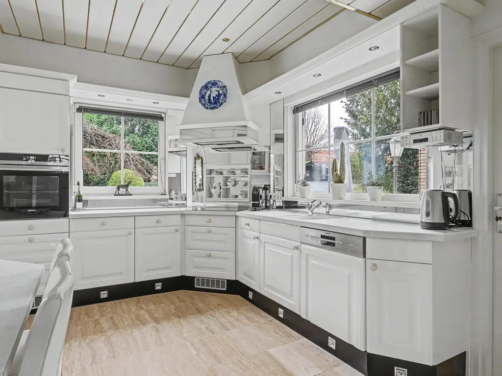 Laurensvliet 4, ZWIJNDRECHT