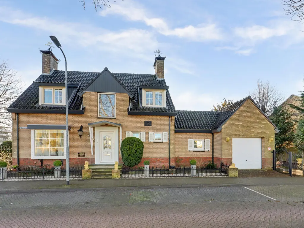 Laurensvliet 4, ZWIJNDRECHT