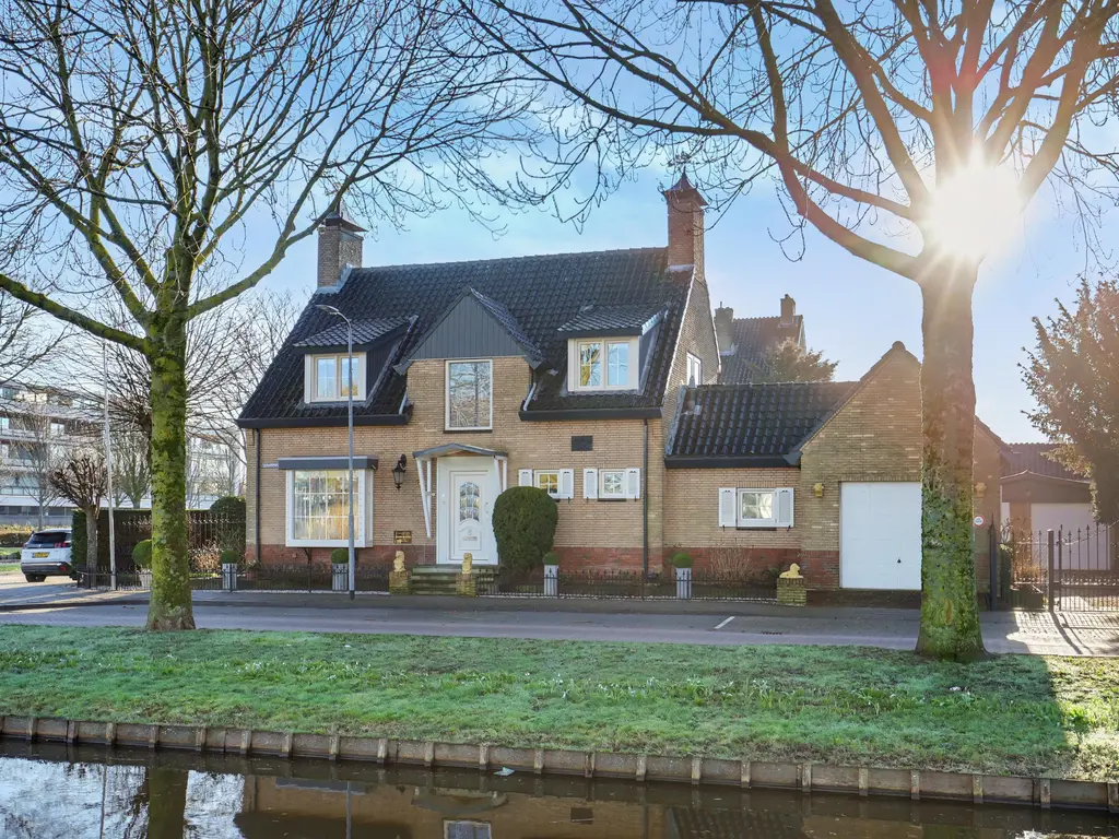 Laurensvliet 4, ZWIJNDRECHT