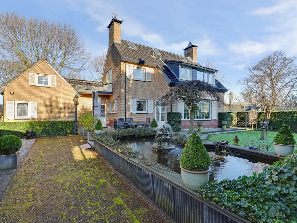 Laurensvliet 4, ZWIJNDRECHT