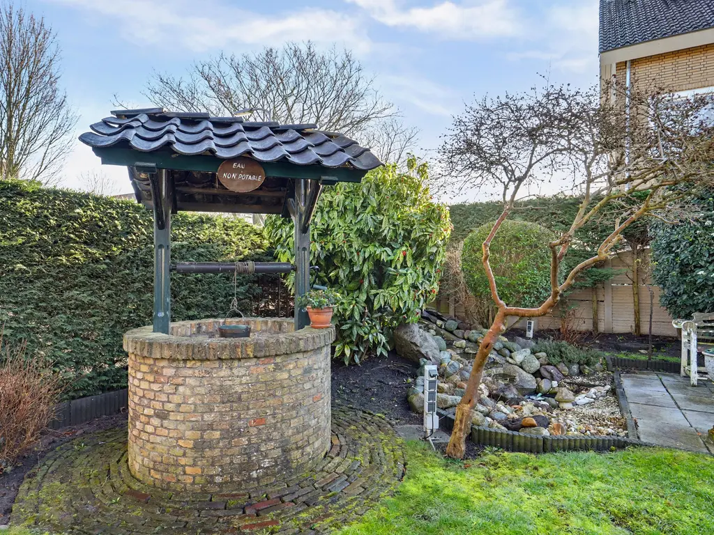 Laurensvliet 4, ZWIJNDRECHT