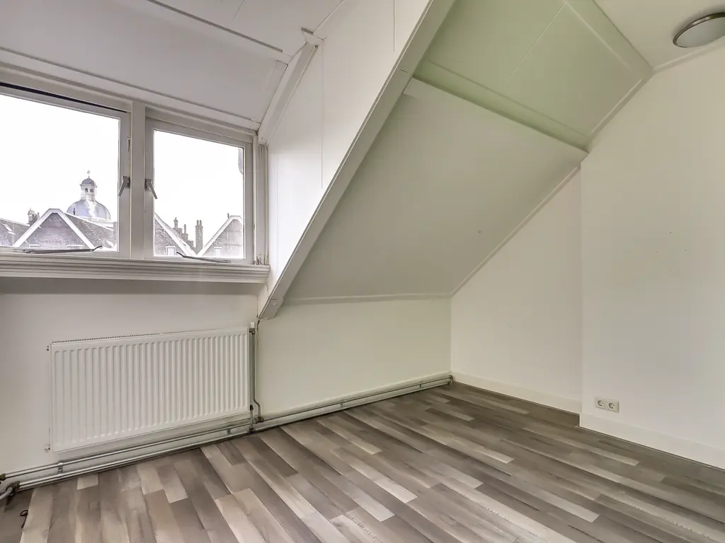 Hoge Bakstraat 22, DORDRECHT