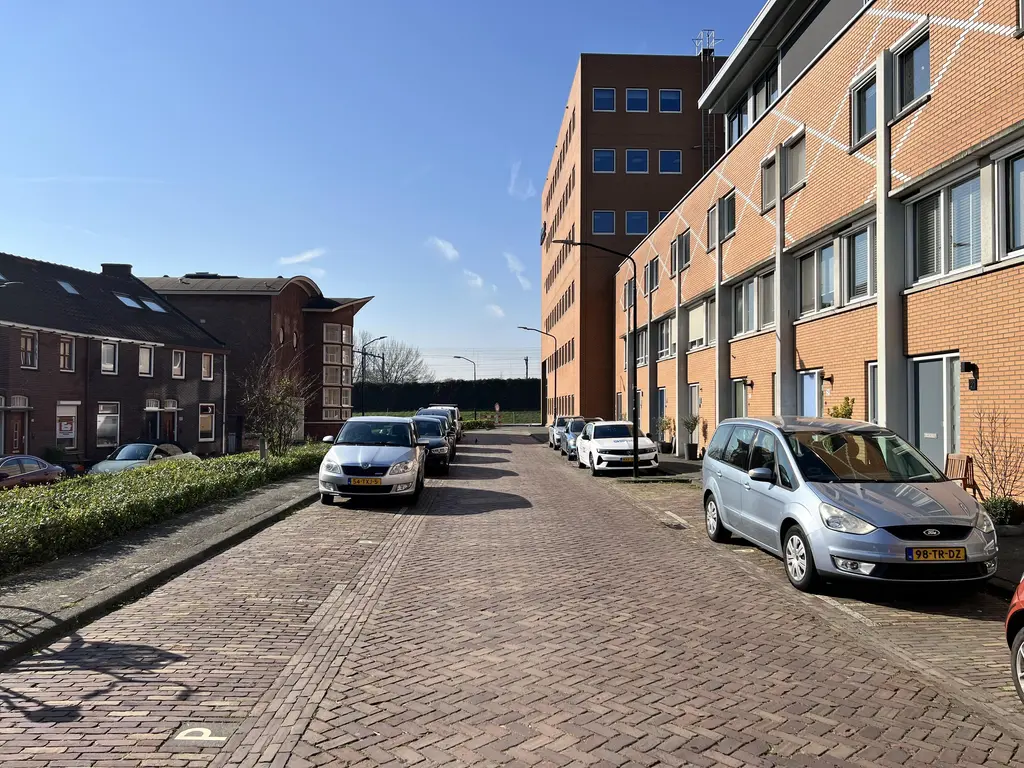 Hoge Bakstraat 22, DORDRECHT