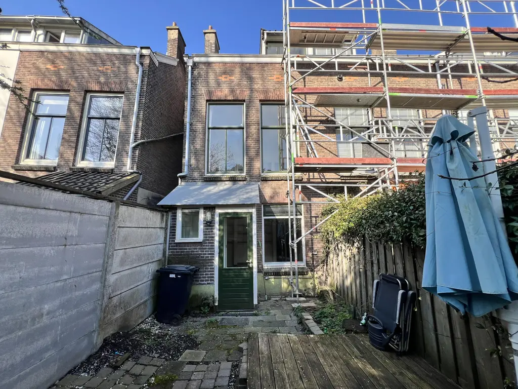 Hoge Bakstraat 22, DORDRECHT