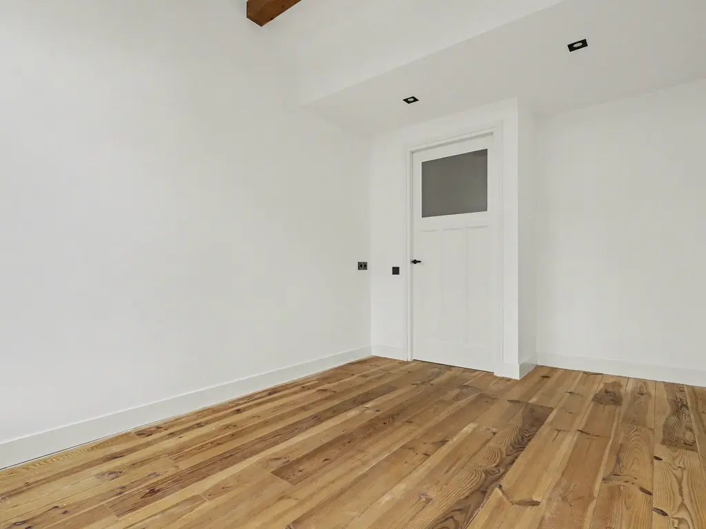 Weeshuisplein 23, DORDRECHT