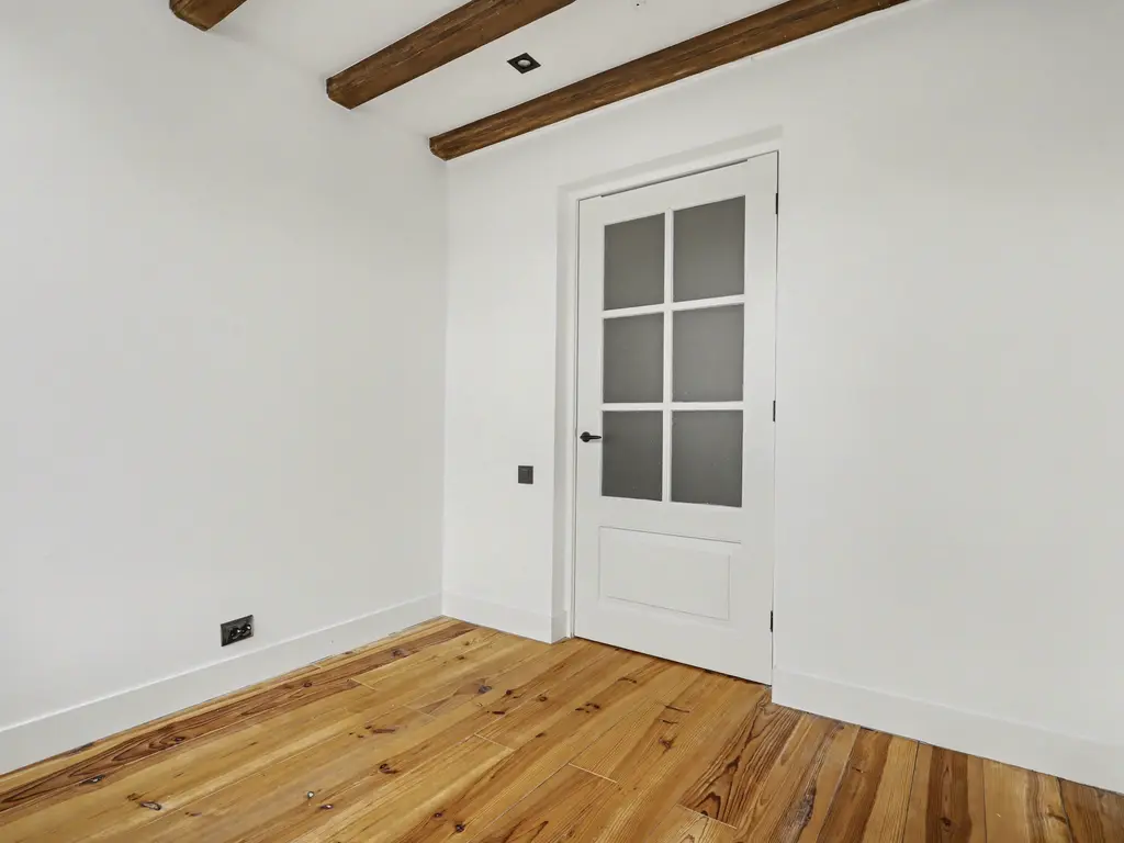 Weeshuisplein 23, DORDRECHT