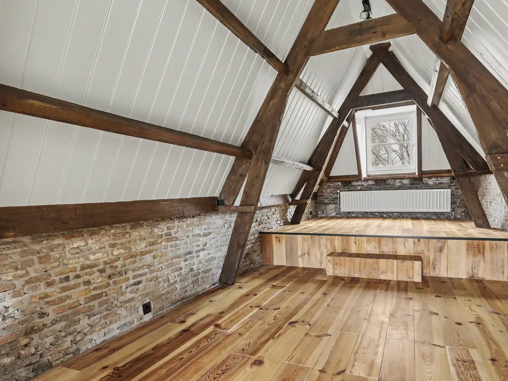 Weeshuisplein 23, DORDRECHT